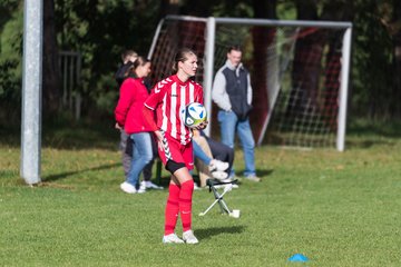 Bild 287 - wBJ TuS Tensfeld - SV Fortuna St. Juergen